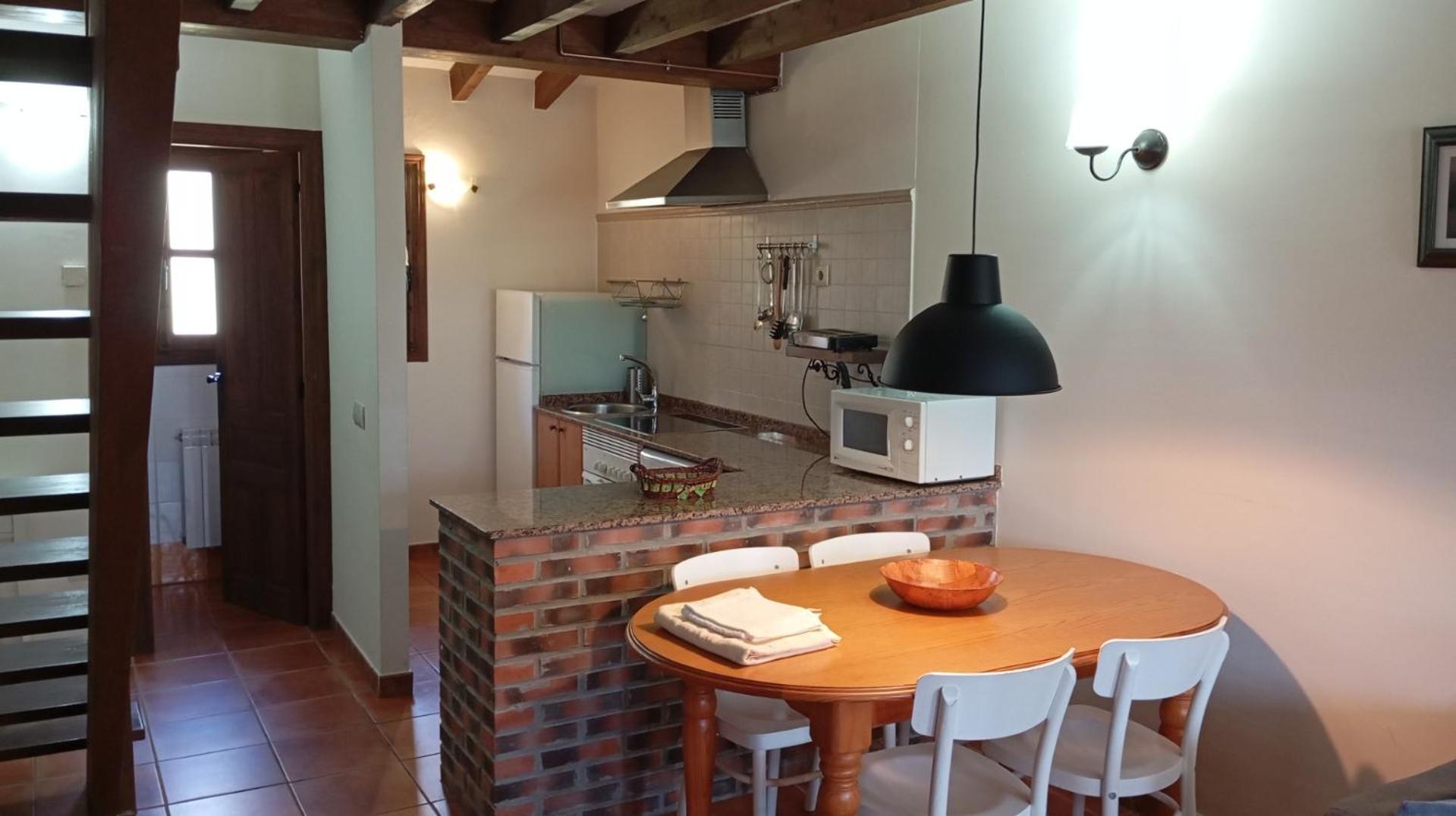 Apartamentos Rurales La Fuente De Bascones Villahormes Exteriör bild