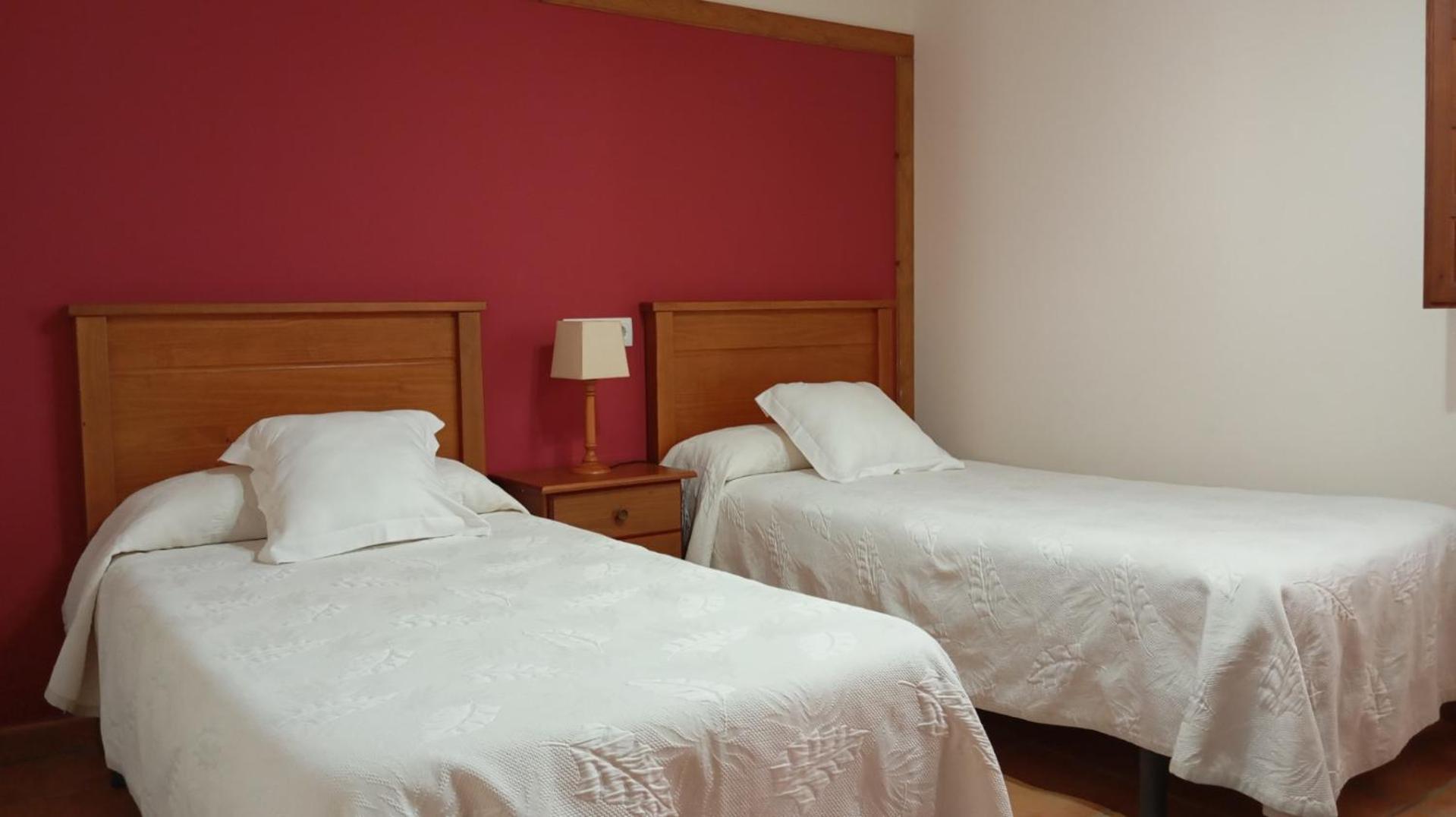 Apartamentos Rurales La Fuente De Bascones Villahormes Exteriör bild