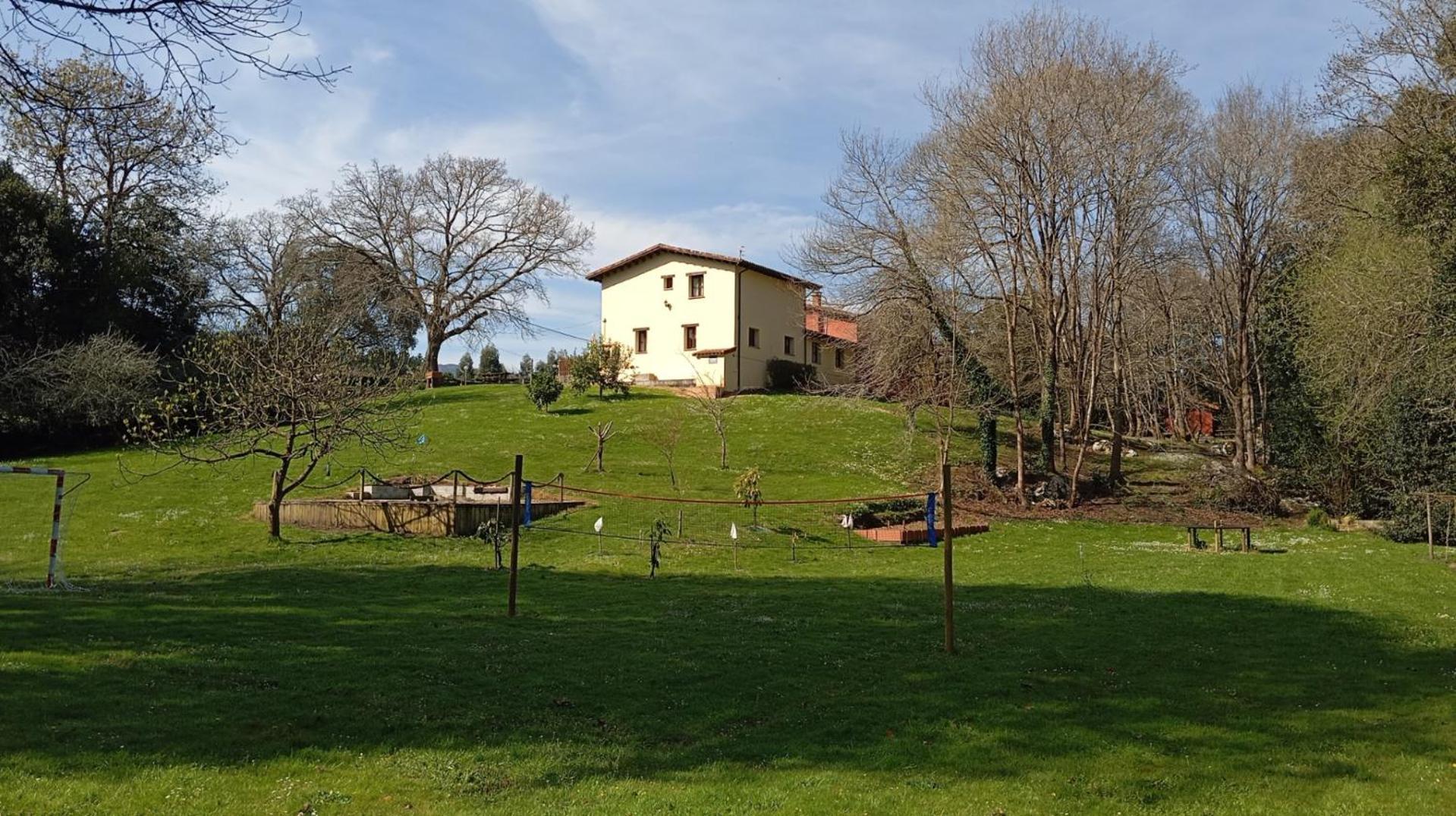 Apartamentos Rurales La Fuente De Bascones Villahormes Exteriör bild