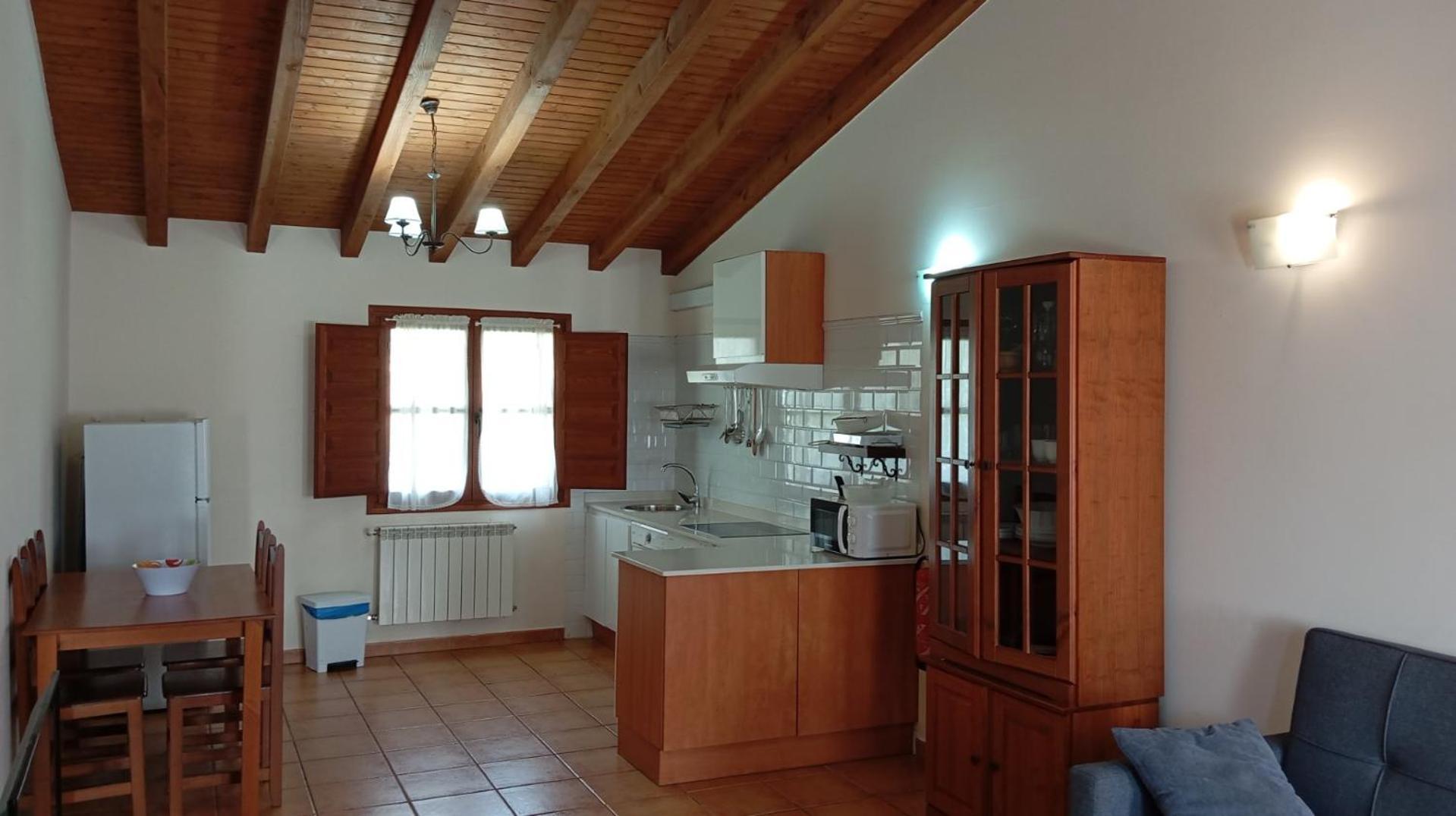 Apartamentos Rurales La Fuente De Bascones Villahormes Exteriör bild
