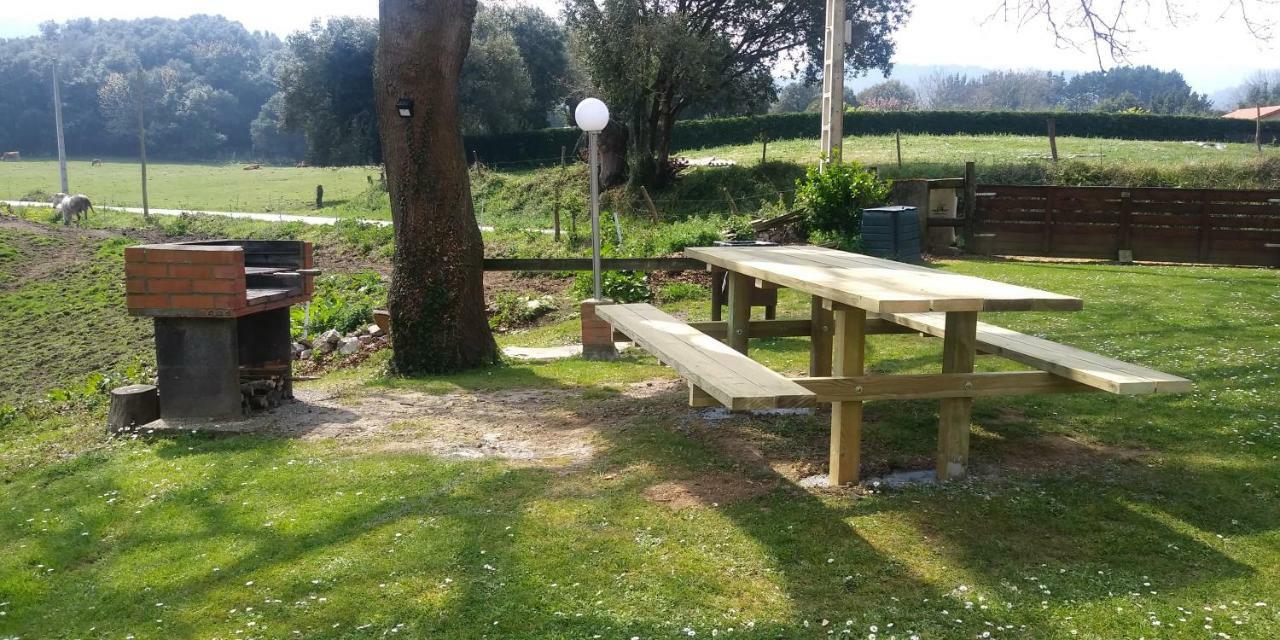 Apartamentos Rurales La Fuente De Bascones Villahormes Exteriör bild