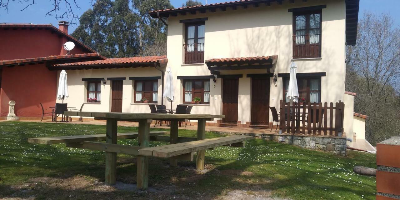 Apartamentos Rurales La Fuente De Bascones Villahormes Exteriör bild